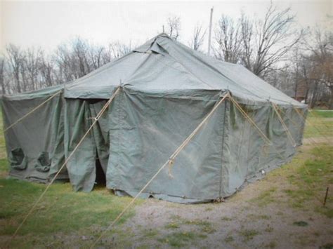 GP Medium Tent Including Poles