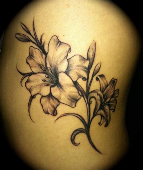 25 Flower Tattoo Designs Your Heart's True Desire - The Xerxes