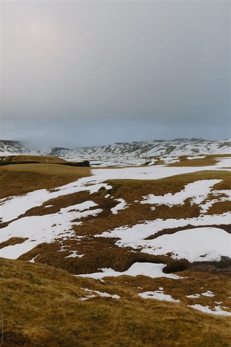 «Snowy Iceland Landscape In The Winter» del colaborador de Stocksy «Leah Flores» - Stocksy