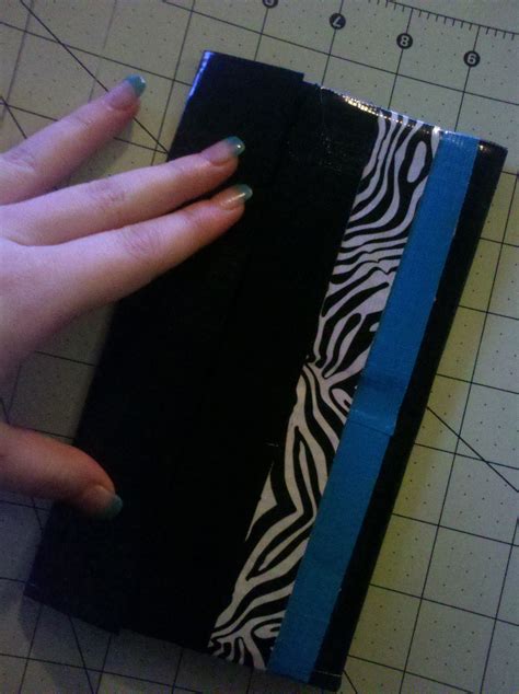 Duct Tape Wallet, Tutorial by Jerseygirl77 - Instructables