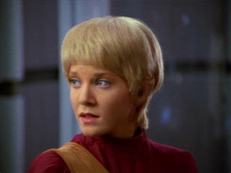 ‘Star Trek: Voyager’ Actress Jennifer Lien Arrested For Exposing ...