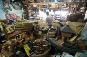 Carving through the Ifugao Woodcarvers Village - Cush Travel Blog