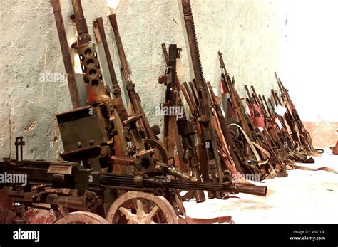 1993 - Confiscated Somali weapons at checkpoint Condor in Marka ...