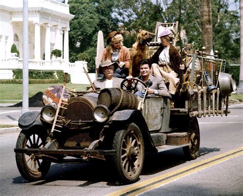 The Beverly Hillbillies backstory, plus the theme song & lyrics (1962-1971) - Click Americana