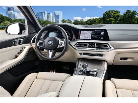 2021 BMW X5 Pictures: | U.S. News