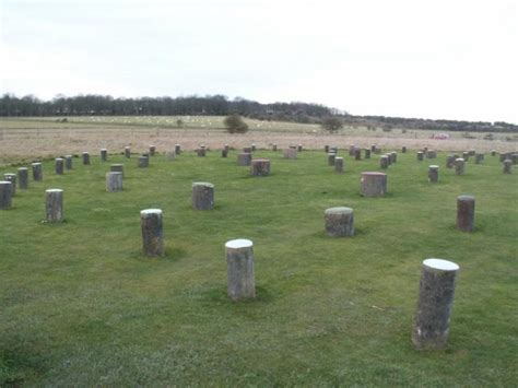 Woodhenge is just as fascinating and mysterious as its famous neighbor, Stonehenge