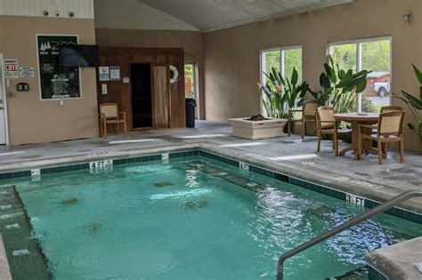 10 RV Parks with Indoor Pools (Weatherproof your Trip!)