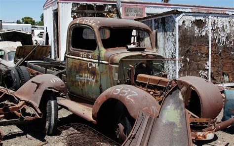 More Photos of the 100-Acre Vintage Junkyard at Turner's Auto Wrecking ...