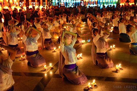 Loy Krathong Chiang Mai 2024 - Elfie Helaina