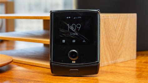 Motorola Razr (2019) review | TechRadar