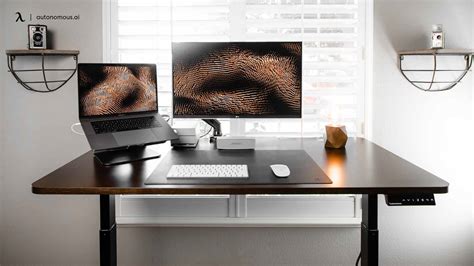 Our Definitive Minimalist Desk Setup Guide