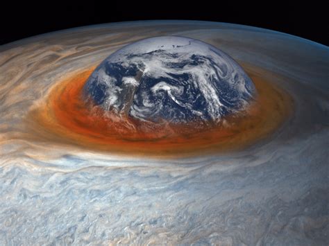 Earth compared to size of Jupiter's great red spot : r/woahdude