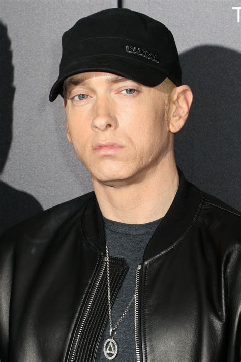 Eminem Now Has A Beard & It Legit Took Us Hours To Recognise Him In ...