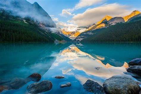 The 10 most beautiful lakes in Canada | Skyscanner's Travel Blog Lakes ...