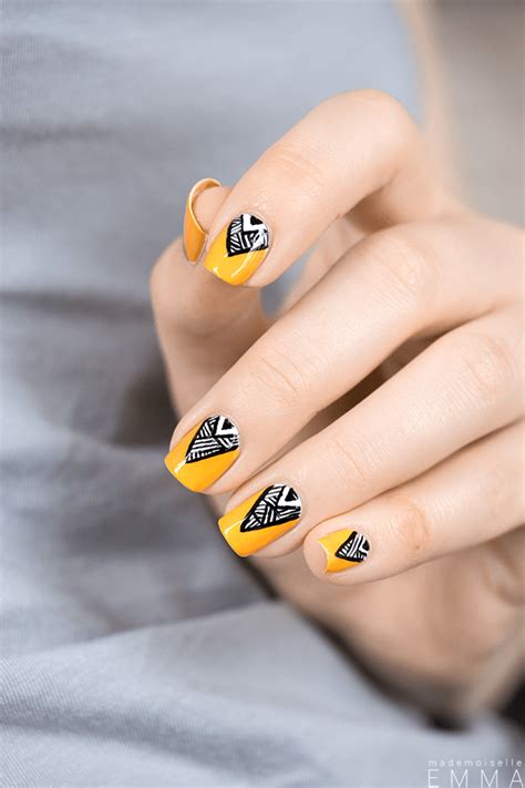 21 Pretty Ways to Have Mustard Nails - Pretty Designs