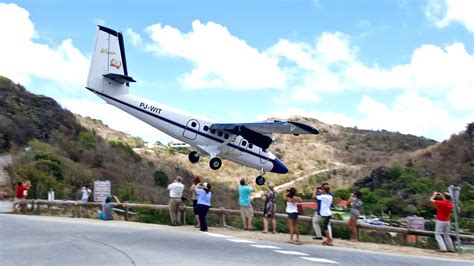 St Barts Airport Landing - Trip to Airport