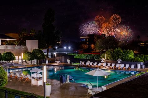 Amenities - Hotel Across from Disneyland - The Anaheim Hotel