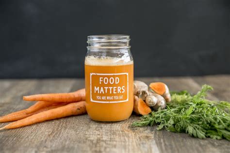 Turmeric Anti-Inflammatory Juice | FOOD MATTERS®