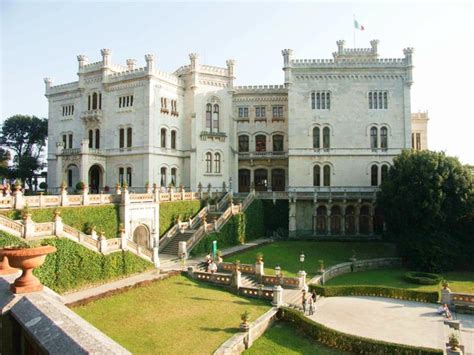 Miramare Castle, Italy : r/Castleporn