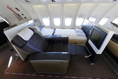 Lufthansa Boeing 747 400 Business Class Seats Review - businesser