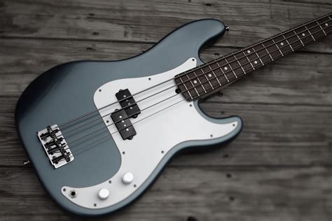 Fender Precision Bass Wallpaper - WallpaperSafari