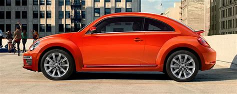 Check Out the 2019 Volkswagen Beetle Colors | Lindsay Volkswagen of Dulles