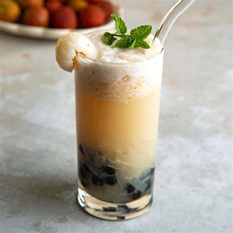 Simple, Homemade Lychee Bubble Tea Recipe