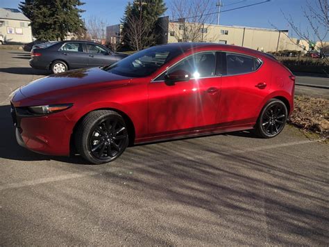 2019 Soul Red Mazda 3 hatchback Awd Premium package. First of its kind in Seattle area. : mazda3