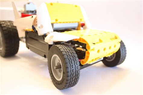 MOC LEGO Technic RC Car - LEGO Reviews & Videos