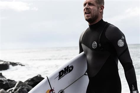 16 Best Wetsuits for Surfing in Any Condition | Man of Many