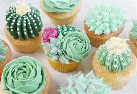 16 Cupcake Decorating Tutorials To Experiment With