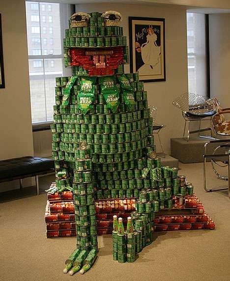 Funny Casino: Amazing Canned Food Sculptures