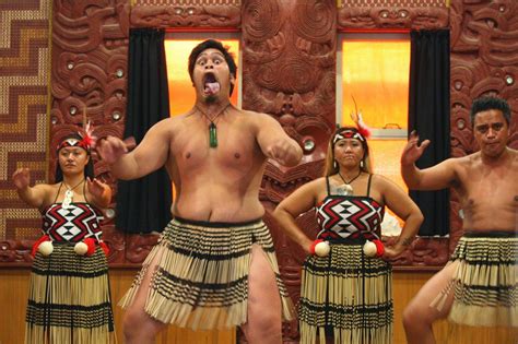 Ngeri New Zealand Haka New Zealand Holidays, Holiday Guide, Sumo ...