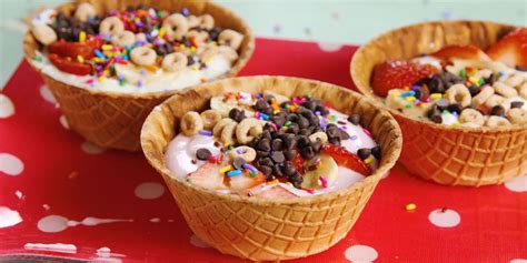 Best Breakfast Sundaes Recipe - How to Make Breakfast Sundaes