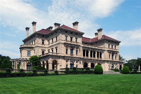 (BAD) Blog About Design: The Vanderbilt Mansion: The Breakers