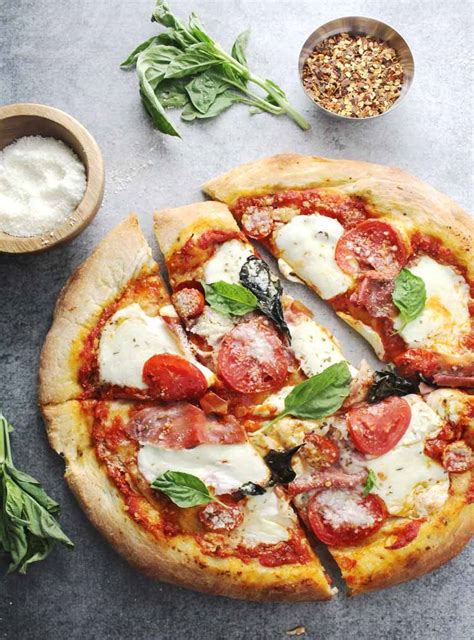 15 Amazing Pizza Toppings Ideas | Great Pizza Toppings You Must Try ...