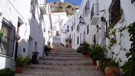 Frigiliana het witte dorpje vlak achter Nerja | Nerja.tips