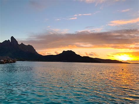 BORA BORA SUNSET