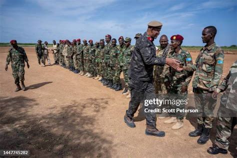 Somalia Army Photos and Premium High Res Pictures - Getty Images