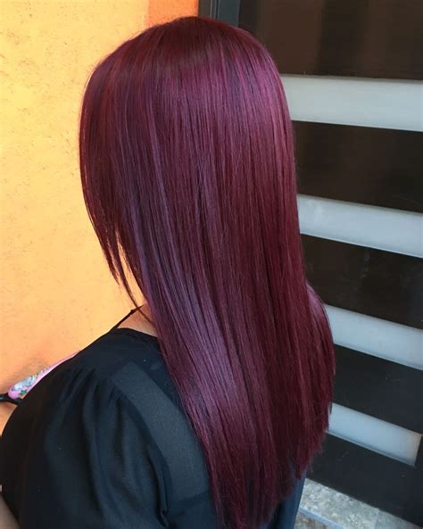 Plum Merlot Hair by @hairspray_studio | Saç, Saç rengi, Şarap kırmızısı saç