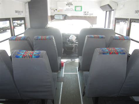 2010 Collins Chevrolet 14 Passenger Shuttle Bus