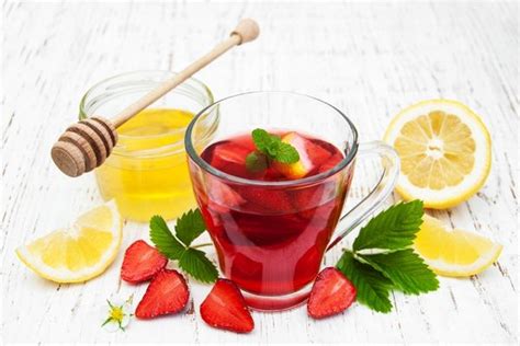 6 amazing benefits of fruit tea you may know - Future Generation Co. Ltd.