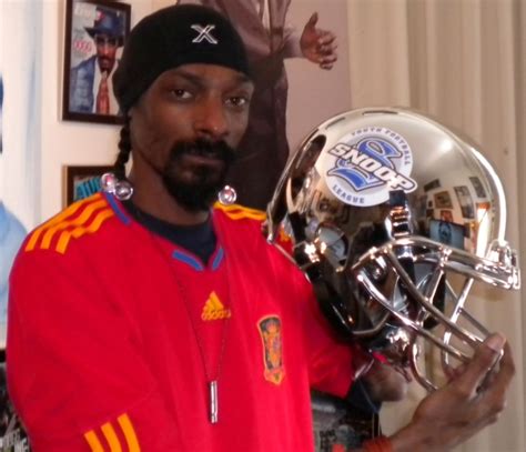 Snoop Dogg Expands Youth Football League to Midwest – Beats, Boxing and Mayhem