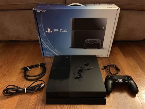 Sony PlayStation 4 - Original Launch Edition 500GB Jet Black Console | Sony playstation ...