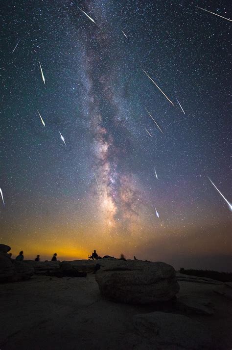 Interesting Photo of the Day: Meteor Shower Exposure Stacking