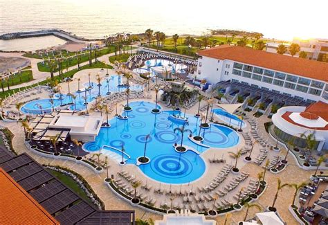 Olympic Lagoon Resort Paphos in Paphos | loveholidays