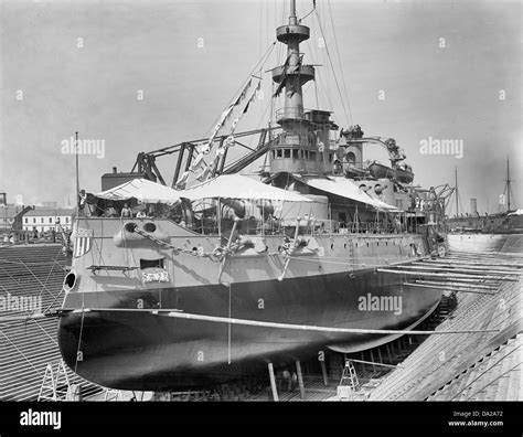 Uss Oregon Stock Photos & Uss Oregon Stock Images - Alamy