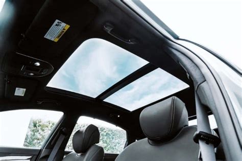 10 Best Cars with a Panoramic Sunroof (And 5 Reasons to Avoid Them) – Autowise