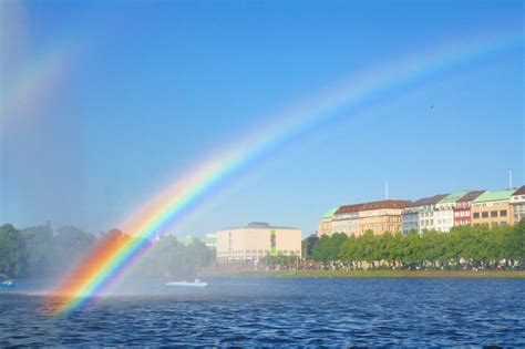 File:Rainbow Alster Hamburg 1354a.jpg