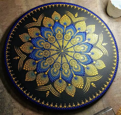 Pin on PUNTILLISMO | Mandala rock art, Mandala design art, Mandala painting